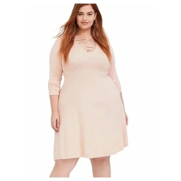 TORRID Blush Knit Skater Dress Size 1X Stretch Cage Neckline - Picture 2 of 8